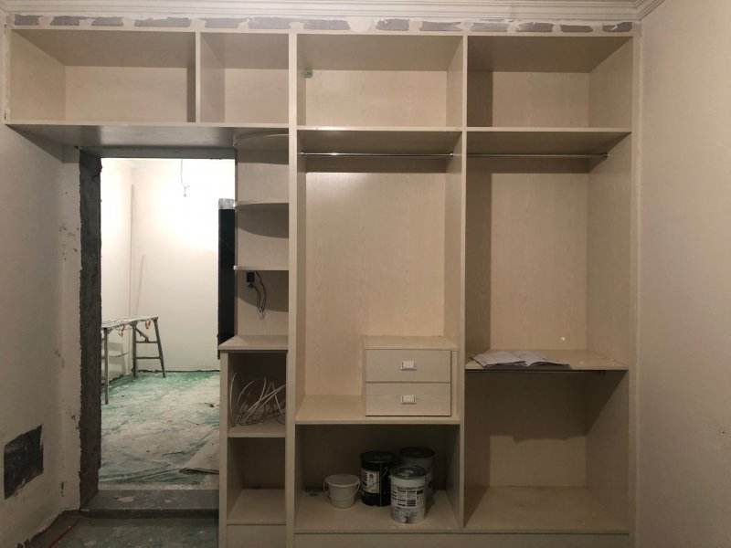 家裝柜子是請木工打柜子好還是全屋定制柜子好，哪種更劃算